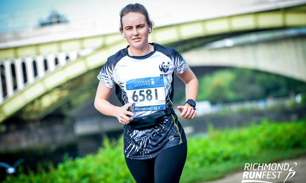 WWF runner at Richmond Bridge